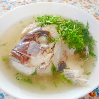 鯛のアラとディルのスープ